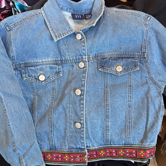 DCC Cropped Embroidered Jean Jacket size Medium - Picture 2 of 4